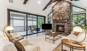 4867 N Prestwick Ave, Bel Aire, KS 67226