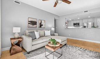 1020 N HIGHLAND St 524, Arlington, VA 22201
