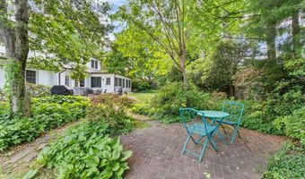 5121 BALTAN Rd, Bethesda, MD 20816