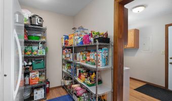 2898 N Farm Road 17, Ash Grove, MO 65604