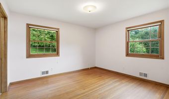 4015 Fairview Ave N, Arden Hills, MN 55112