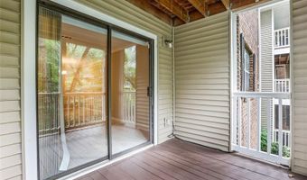 518 Barrington Hls, Atlanta, GA 30350