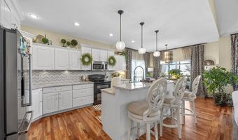3352 Southridge Dr, Amana, IA 52203