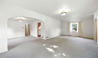 600 S West St, Angola, IN 46703