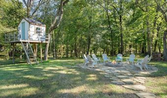 4205 Rainbow Farm Rd, Bentonville, AR 72713