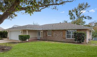 707 Holly Hills Dr, Biloxi, MS 39532