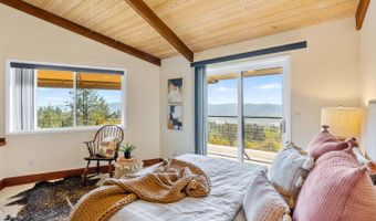 568 Sunset Dr, Angwin, CA 94508