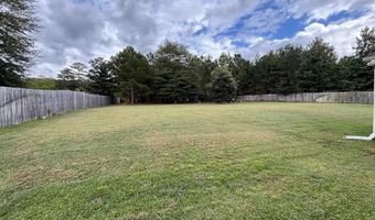 108 Hackamore Ln, Camden, SC 29020