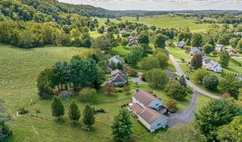 19422 Stirrup Dr, Abingdon, VA 24211