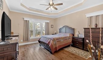 28 Golden Eagle Dr, Adairsville, GA 30103