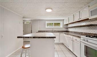 22 Eleanor St, Airville, PA 15203