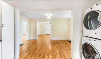 100 Bradley St, Asheville, NC 28806