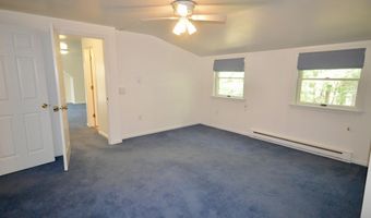 37 Cortland Cir, Bangor, ME 04401