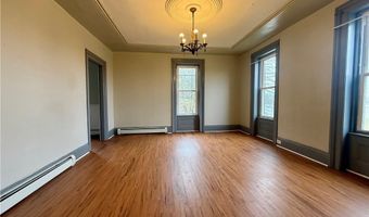 13123 Main Rd, Akron, NY 14001