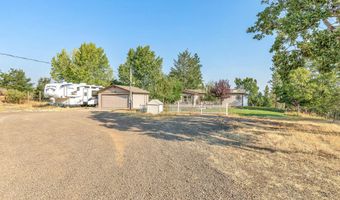 8509 Tenino Ter, Eagle Point, OR 97524