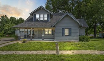 400 E Walker St, Ash Grove, MO 65604