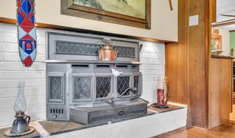 19 W Illinois Ave, Absecon, NJ 08201