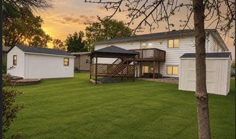 1512 S 5th St, Aberdeen, SD 57401