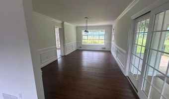 3653 38TH St N, Arlington, VA 22207
