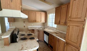925 W Bettles Rd, Amargosa Valley, NV 89020