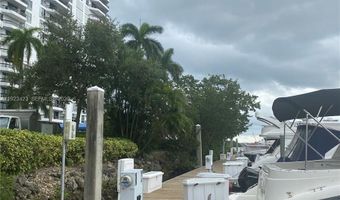 19195 NE 36th Ct 402, Aventura, FL 33180