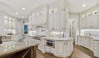 210 Etowah Lndg, Ball Ground, GA 30107