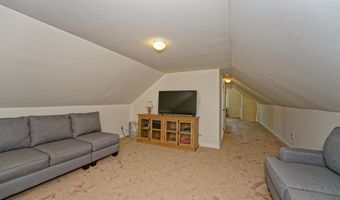 22 Lawnridge Ave, Albany, NY 12208