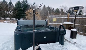 9505 TOWN HALL Rd, Amherst Junction, WI 54407