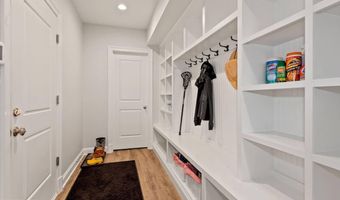 4917 BAYARD Blvd, Bethesda, MD 20816