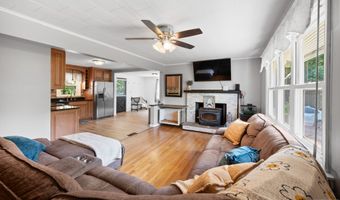 731 Wolcott Rd, Bristol, CT 06010
