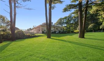 55 Wilbur Rd, Lincoln, RI 02865