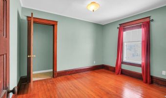 130 S Pine St, Arcola, IL 61910