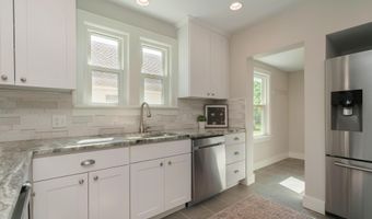 163 Garden Rd, Columbus, OH 43214