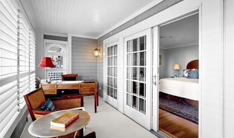 24 Brown And Howard Wharf 302, Newport, RI 02840