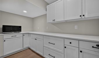 33944 Overton Cir, Adel, IA 50003