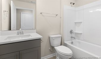 357 Maddox Dr, Aberdeen, NC 28315