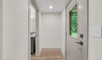 250 Mill St, Barnesville, GA 30204