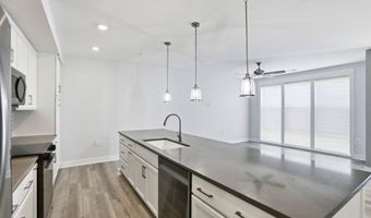 23651 HAVELOCK WALK Ter 304, Ashburn, VA 20148