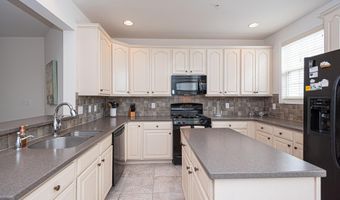 12461 COASTAL MARSH Dr 502, Berlin, MD 21811
