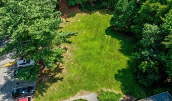 35 Swanson Ct 32D, Boxborough, MA 01719