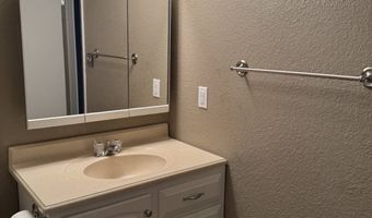 672 W 20th St, Alliance, NE 69301