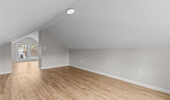 9 Lookout Ave, North Providence, RI 02911