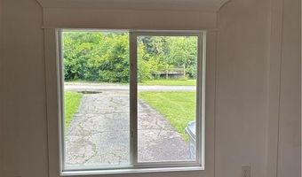 2318 N Lakeview Dr, Austin, IN 47102