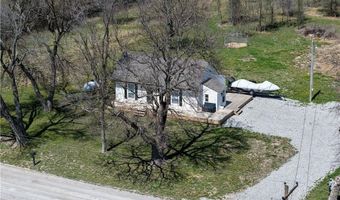 690 NE County Rd 15504, Archie, MO 64725