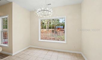 20 Sea Gull Dr, Beaufort, SC 29907