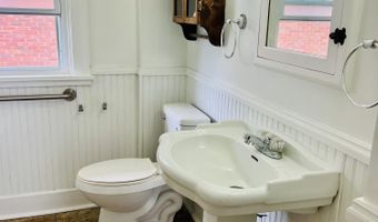 420 E Bell Ave, Altoona, PA 16602