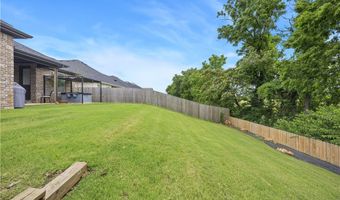 1100 Whistler St, Bentonville, AR 72713