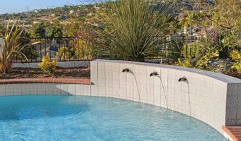 3010 Cadencia St, Carlsbad, CA 92009