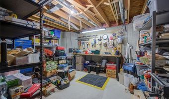 650 Eastpointe Ct, Amherst, OH 44001