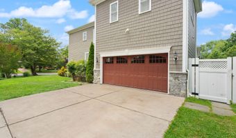 8701 BRADMOOR Dr, Bethesda, MD 20817